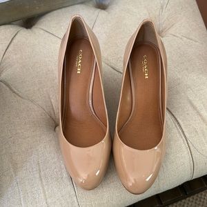 Size 7 Nude Coach Wedge Heel shoes